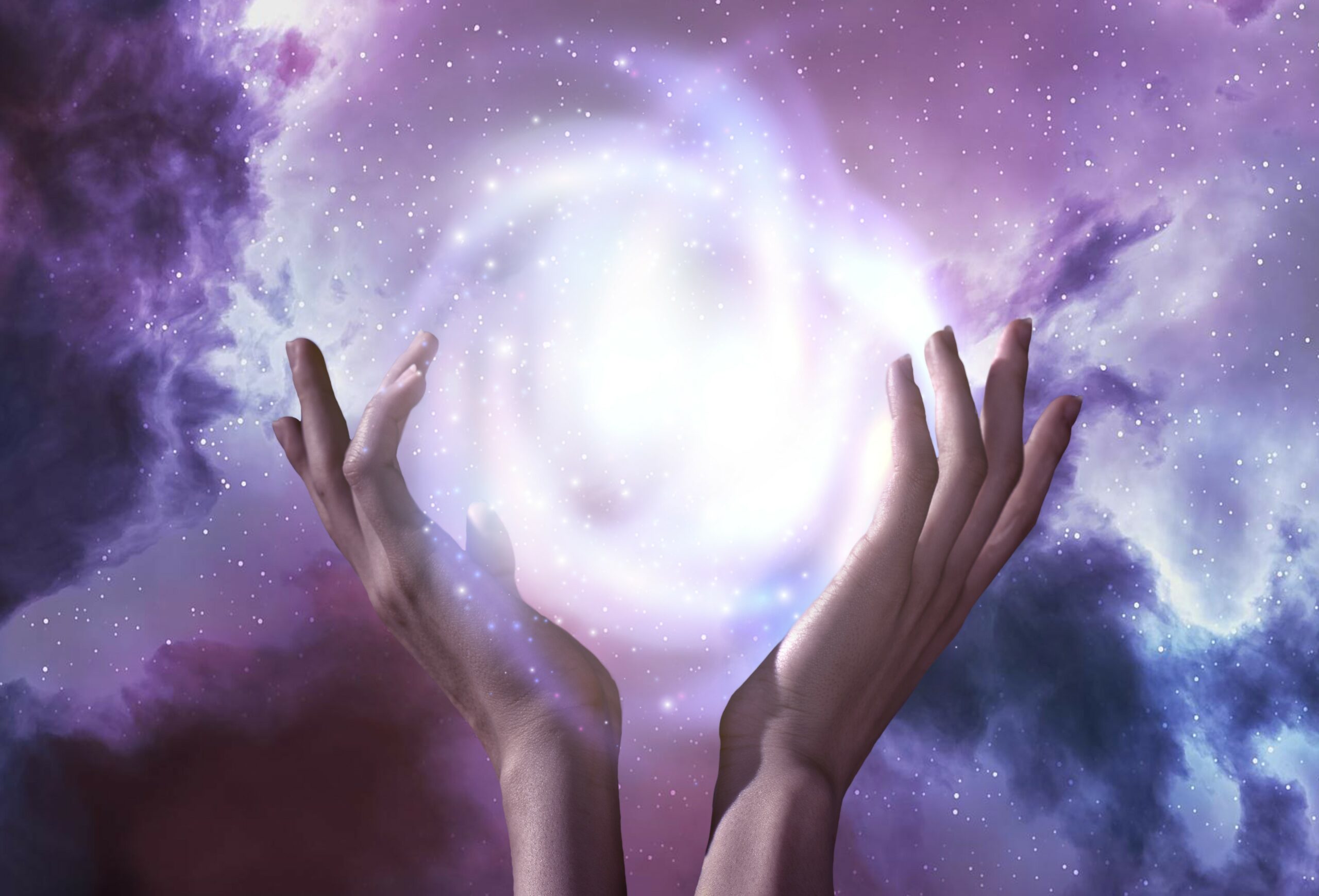 Zentrum für Sensitivität, Medialität & Bewusstseinsarbeit_Lisa Hug